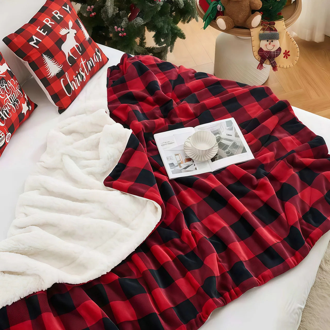1pc Cozy Sherpa Luxury Shearling-Style Buffalo Plaid Throw Blanket - Ultra-Soft Reversible Faux Fur Fleece, Black & Red Tartan